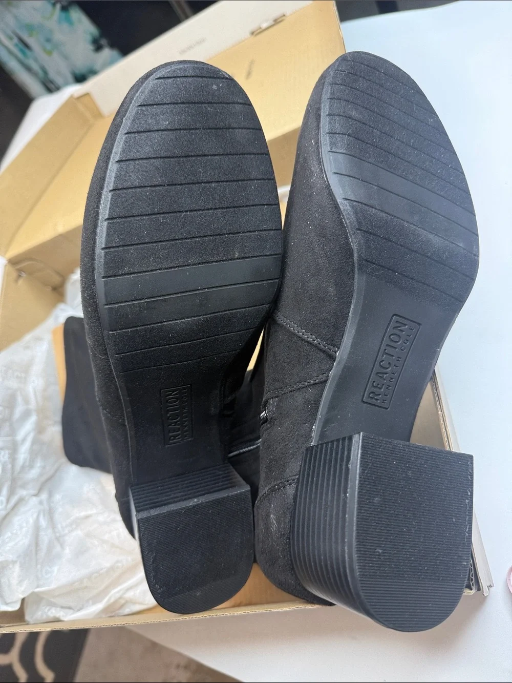 Kenneth Cole Reaction Women's Road Stretch Block Heel Booties Size 9.5M